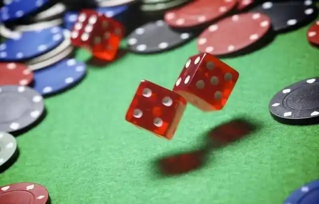 slotbigwin Mobile APP Android ဖြင့် ကစားနေသောကစားသူ မိုဘိုင်းဖုန်းမြင်ကွင်း