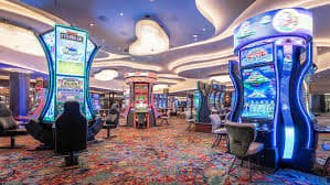 slotbigwin ပလက်ဖောင်း မိုဘိုင်း APP နှင့် Desktop တွင် Slots Live Casino ကစားနေသောမြင်ကွင်း